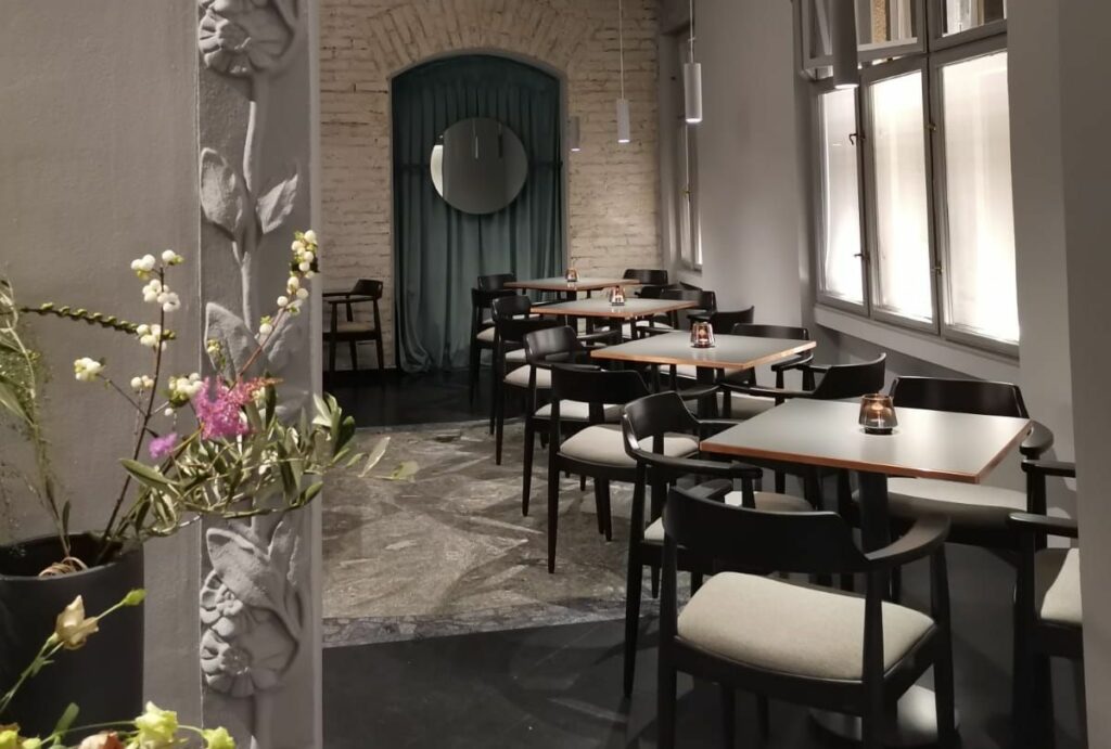Restoran Velvet