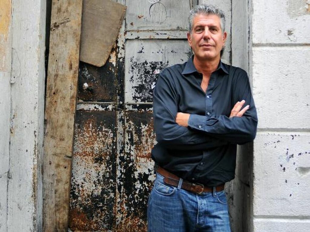 1 Entoni Borden