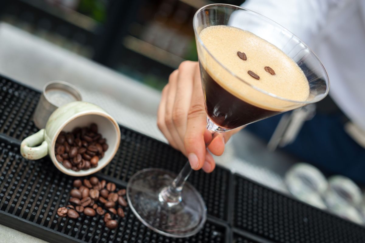 Espresso,Martini,Cocktail,Being,Served,On,A,Bar,Counter