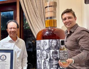 Najveća flaša viskija