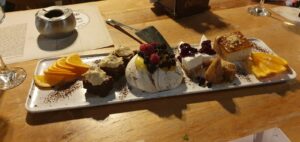 Priče iz kafane Desert Fuk Tak