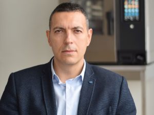 Anketa Megaoprema MIlos Stevanovic