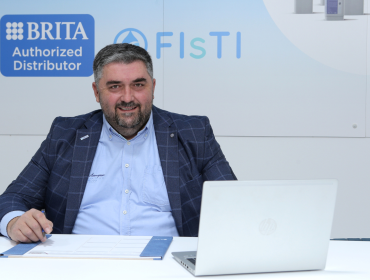 Zdravko Vukovic, Fisti