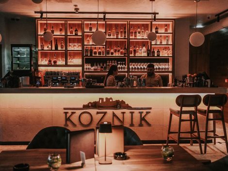 Koznik lounge bar