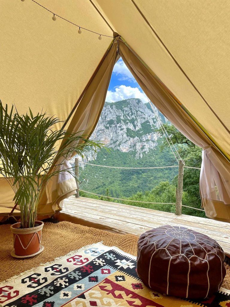 glamping u srbiji, Rosehips glamping