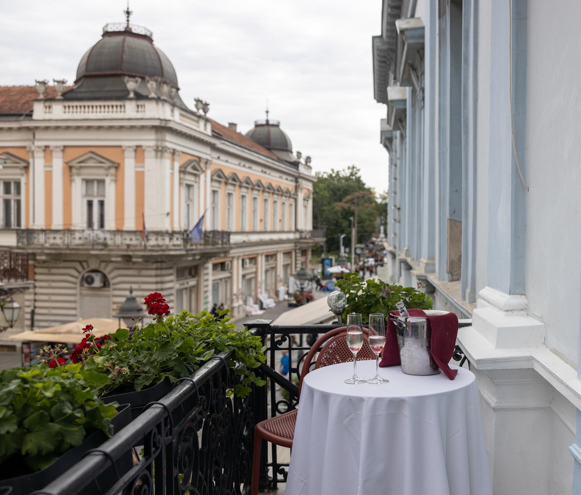hotel maison royale