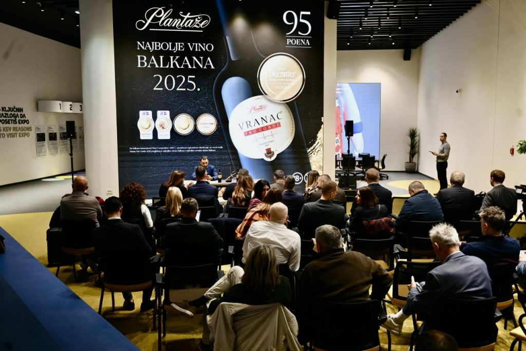 Vranac Pro Corde 2021, Decanter zlatna medalja